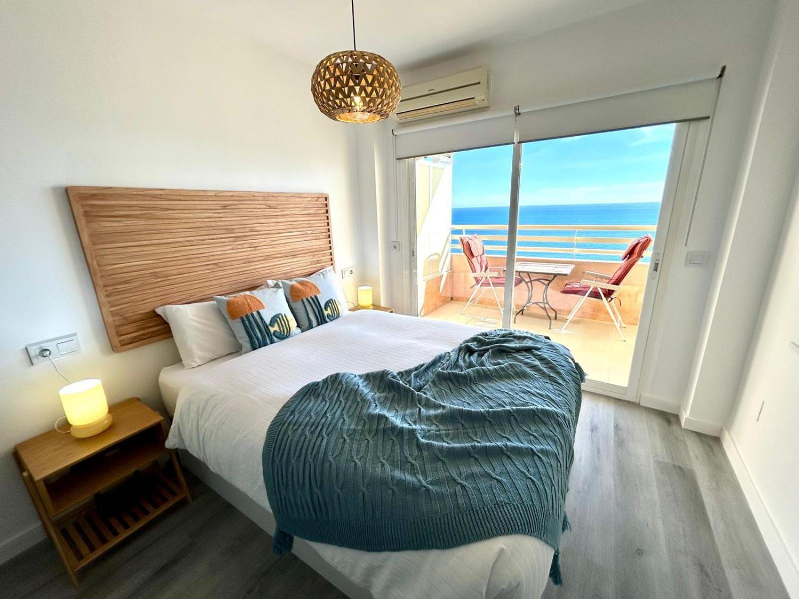 Stella Maris - Amazing Frontal Sea Views With Pool & Terrace By 10Tosea Apartment Fuengirola Bagian luar foto