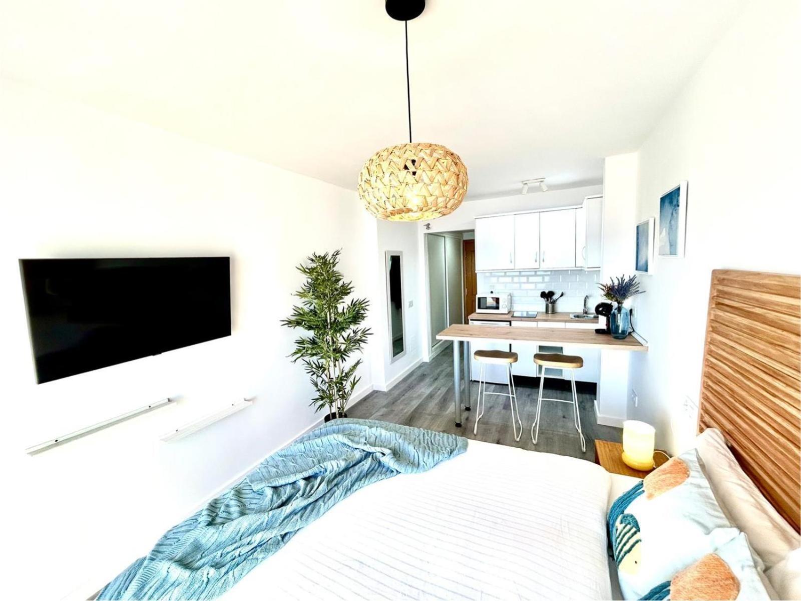Stella Maris - Amazing Frontal Sea Views With Pool & Terrace By 10Tosea Apartment Fuengirola Bagian luar foto