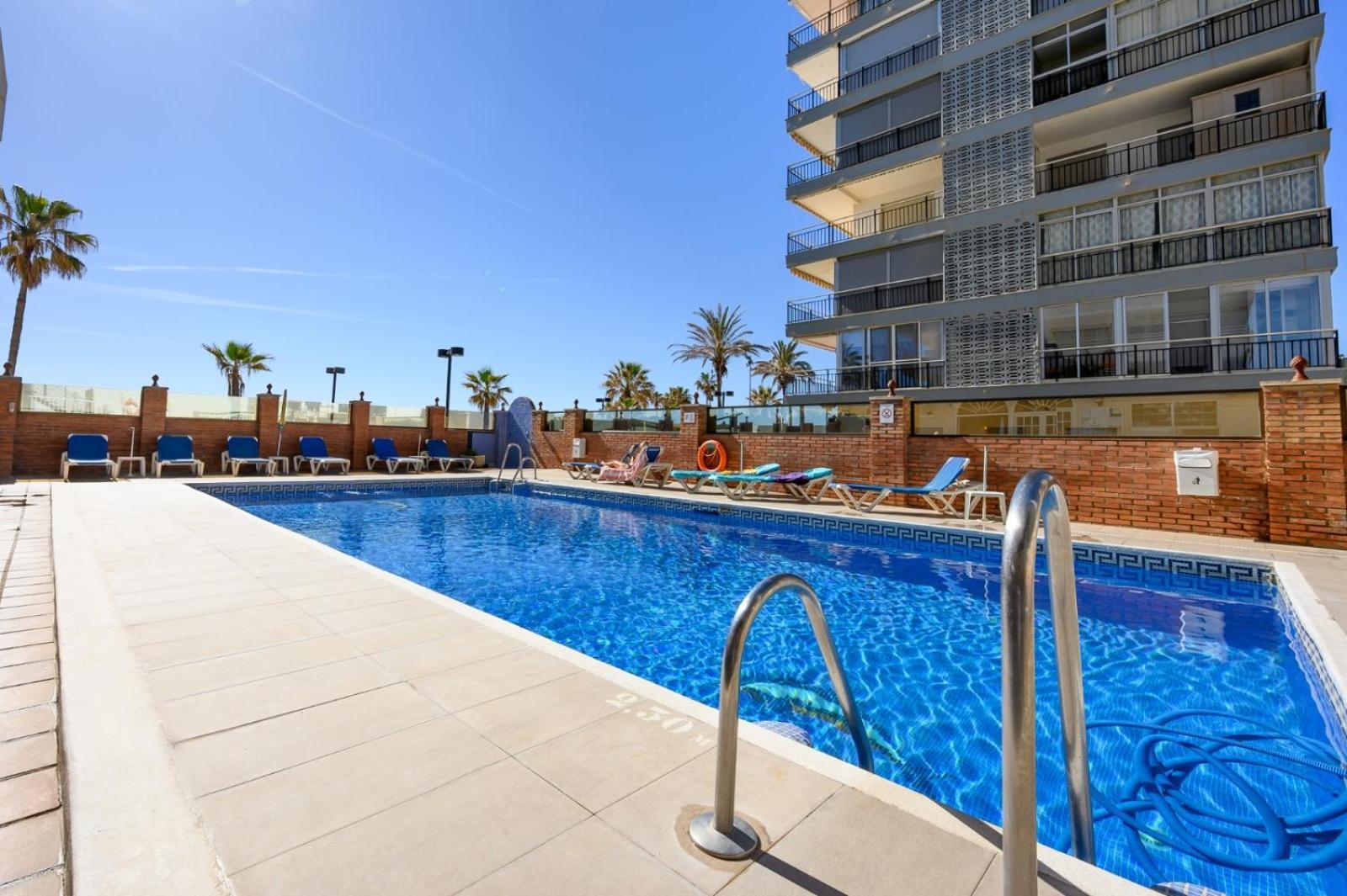 Stella Maris - Amazing Frontal Sea Views With Pool & Terrace By 10Tosea Apartment Fuengirola Bagian luar foto
